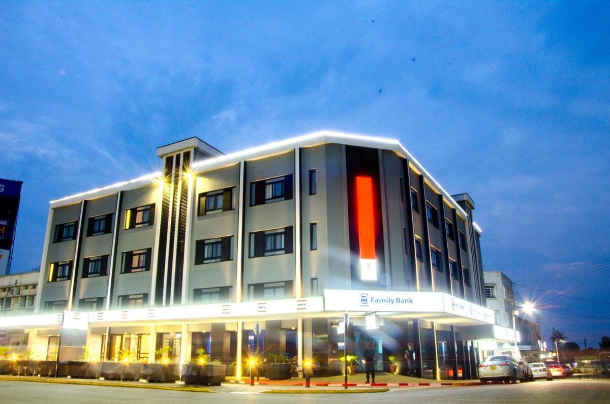 Imperial Hotel Express Кисуму Экстерьер фото