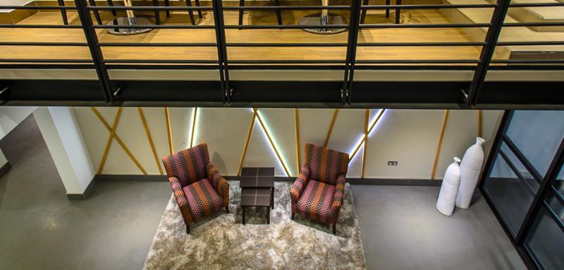 Imperial Hotel Express Кисуму Экстерьер фото