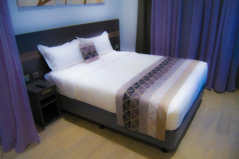 Imperial Hotel Express Кисуму Экстерьер фото